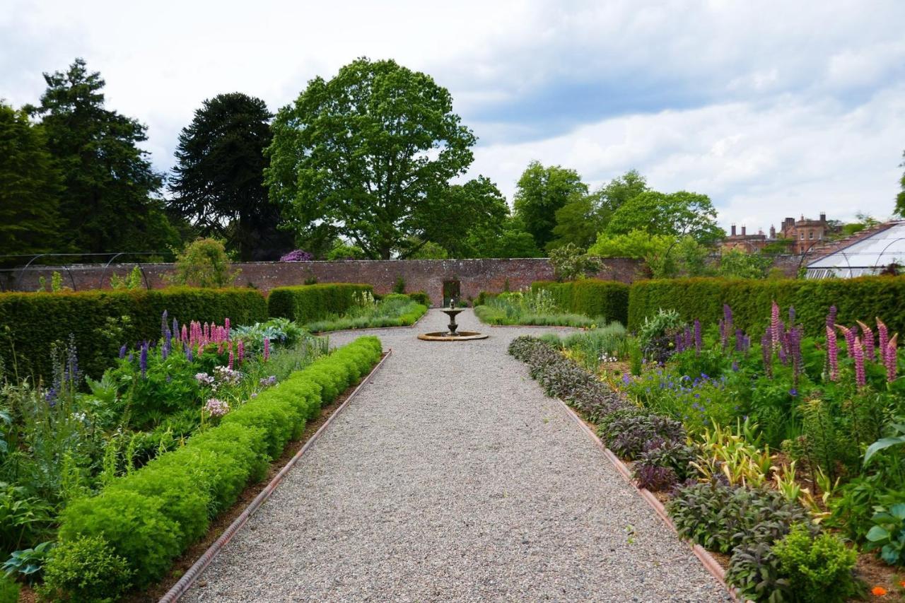 Netherby Hall *